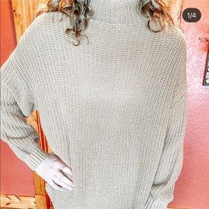 American Eagle Oversized Sweater